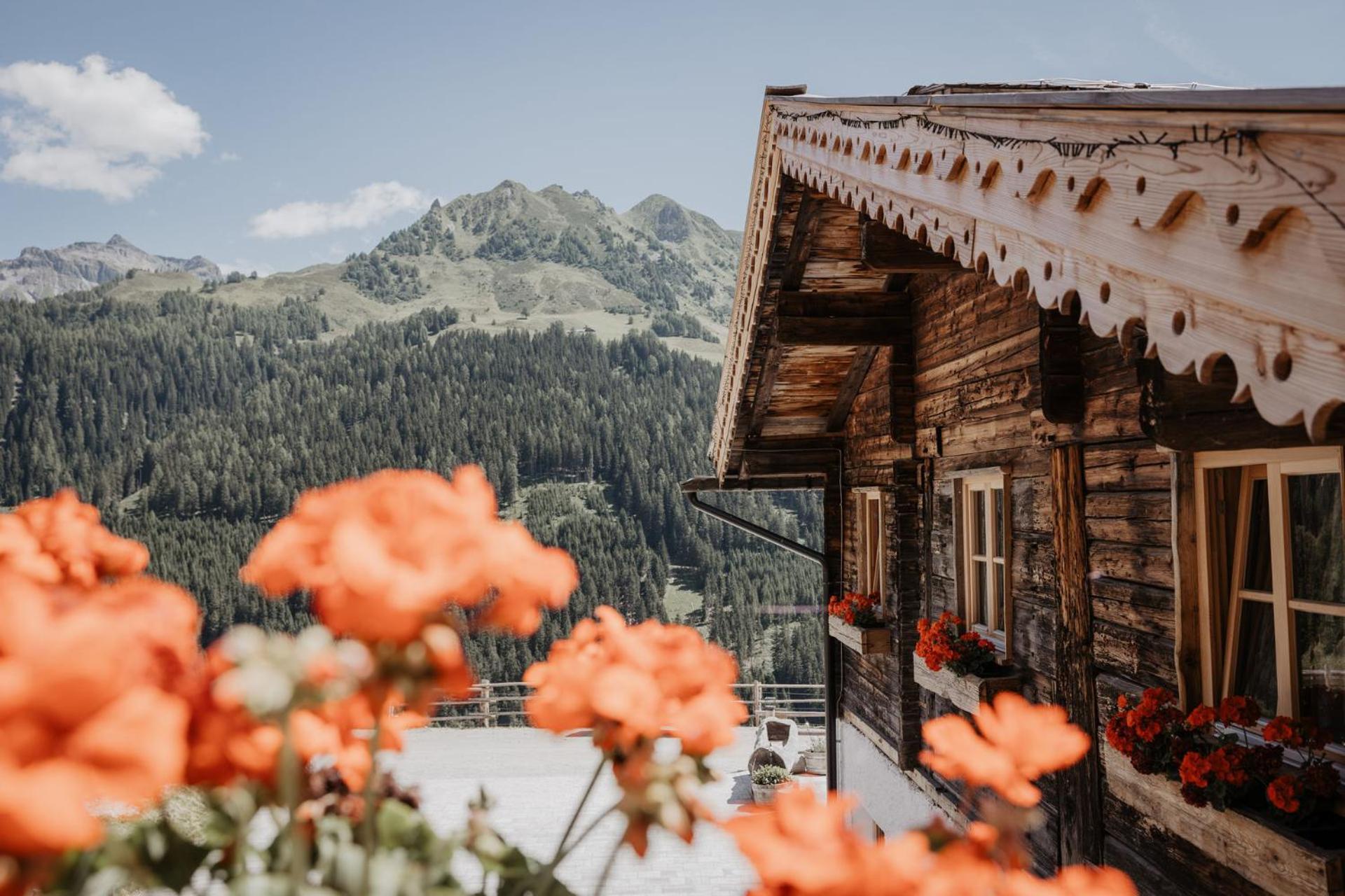 Peer Alm Hotel Navis Exterior foto